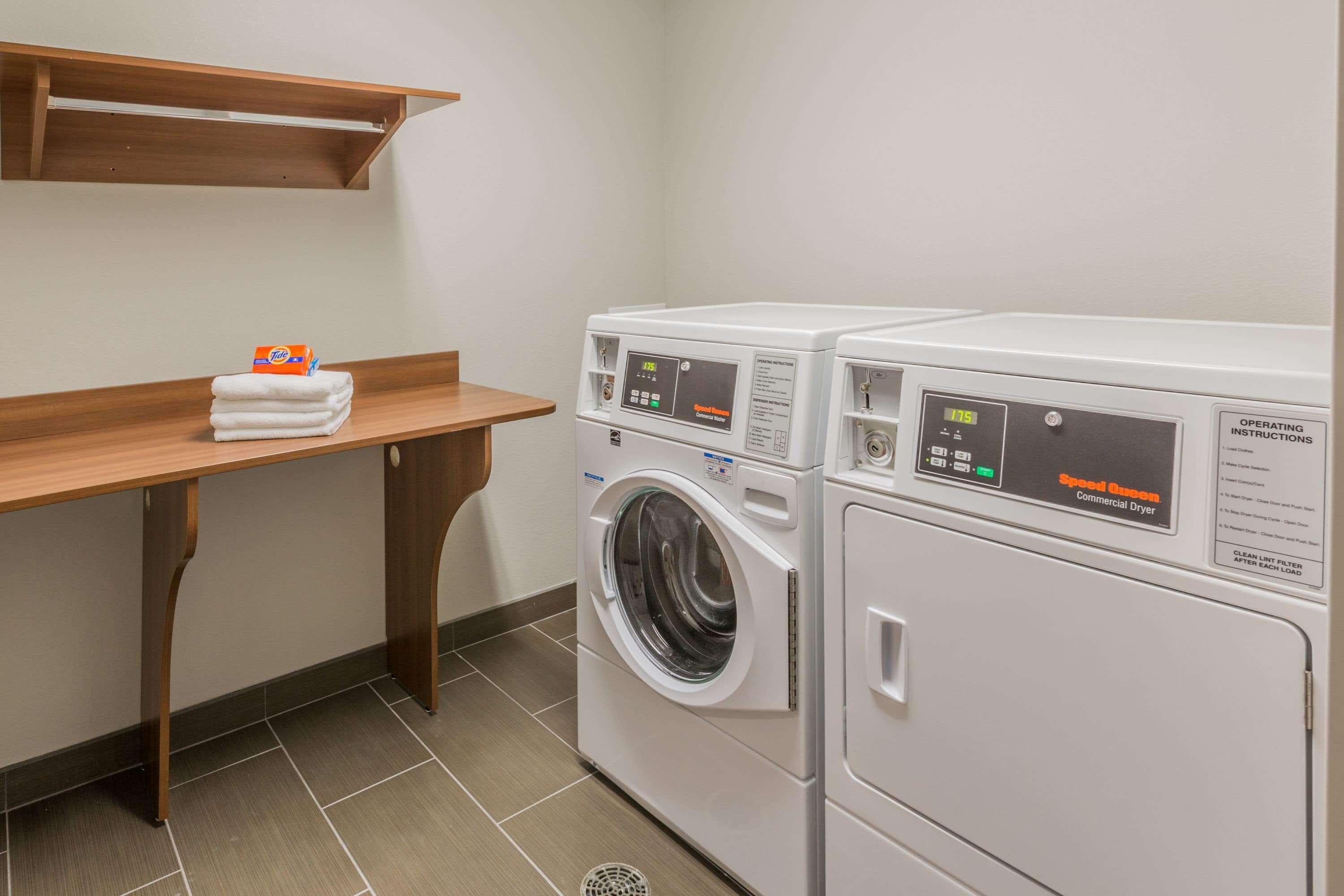 Microtel Inn & Suites By Wyndham Tioga Bagian luar foto