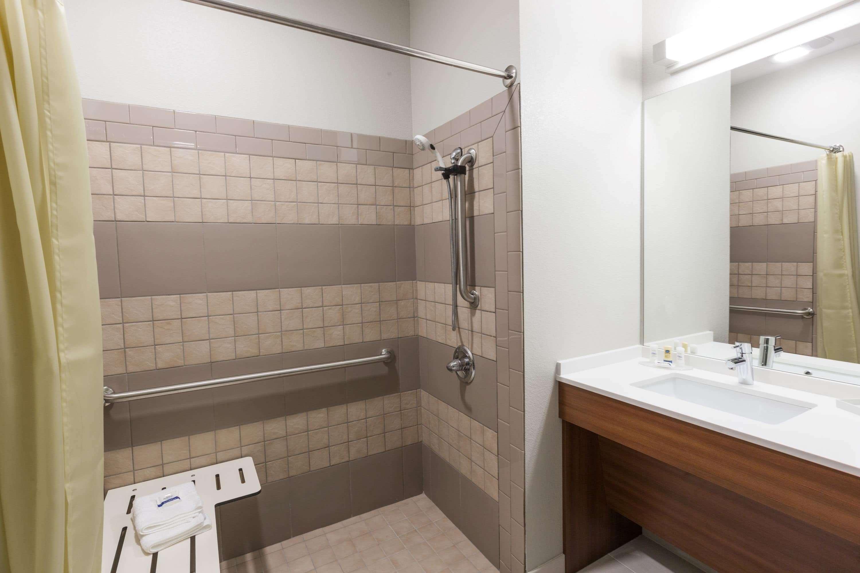 Microtel Inn & Suites By Wyndham Tioga Bagian luar foto
