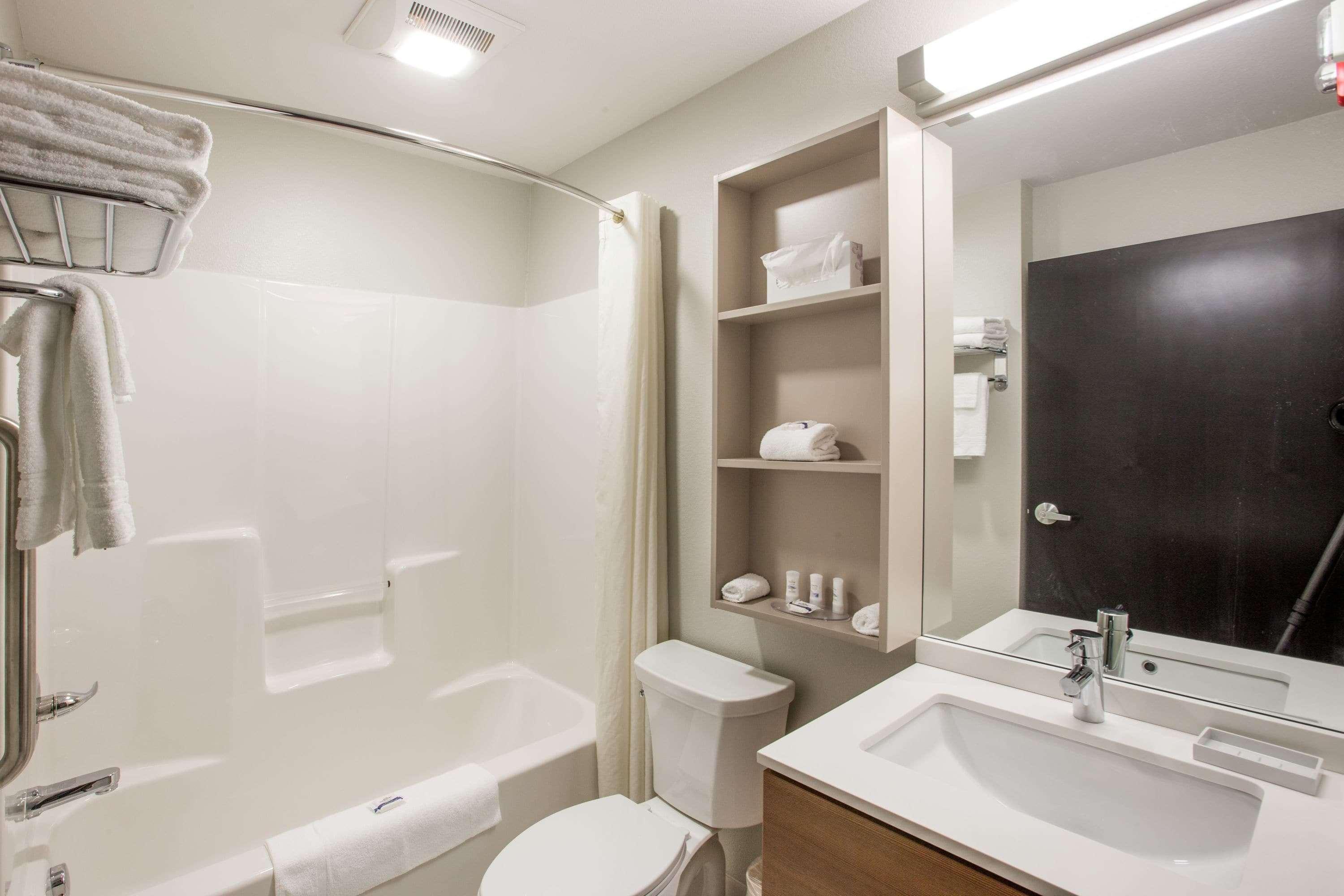 Microtel Inn & Suites By Wyndham Tioga Bagian luar foto
