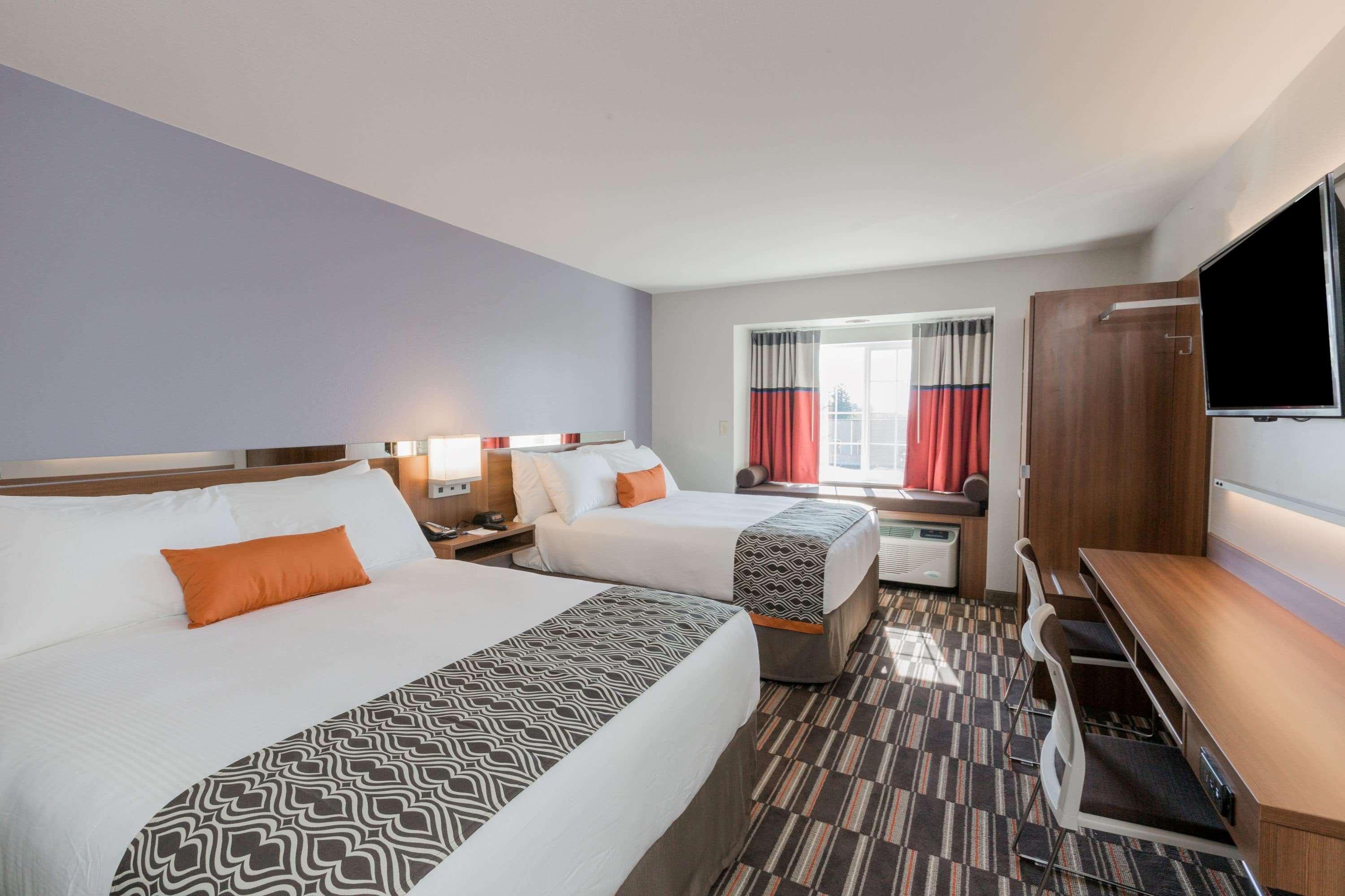Microtel Inn & Suites By Wyndham Tioga Bagian luar foto