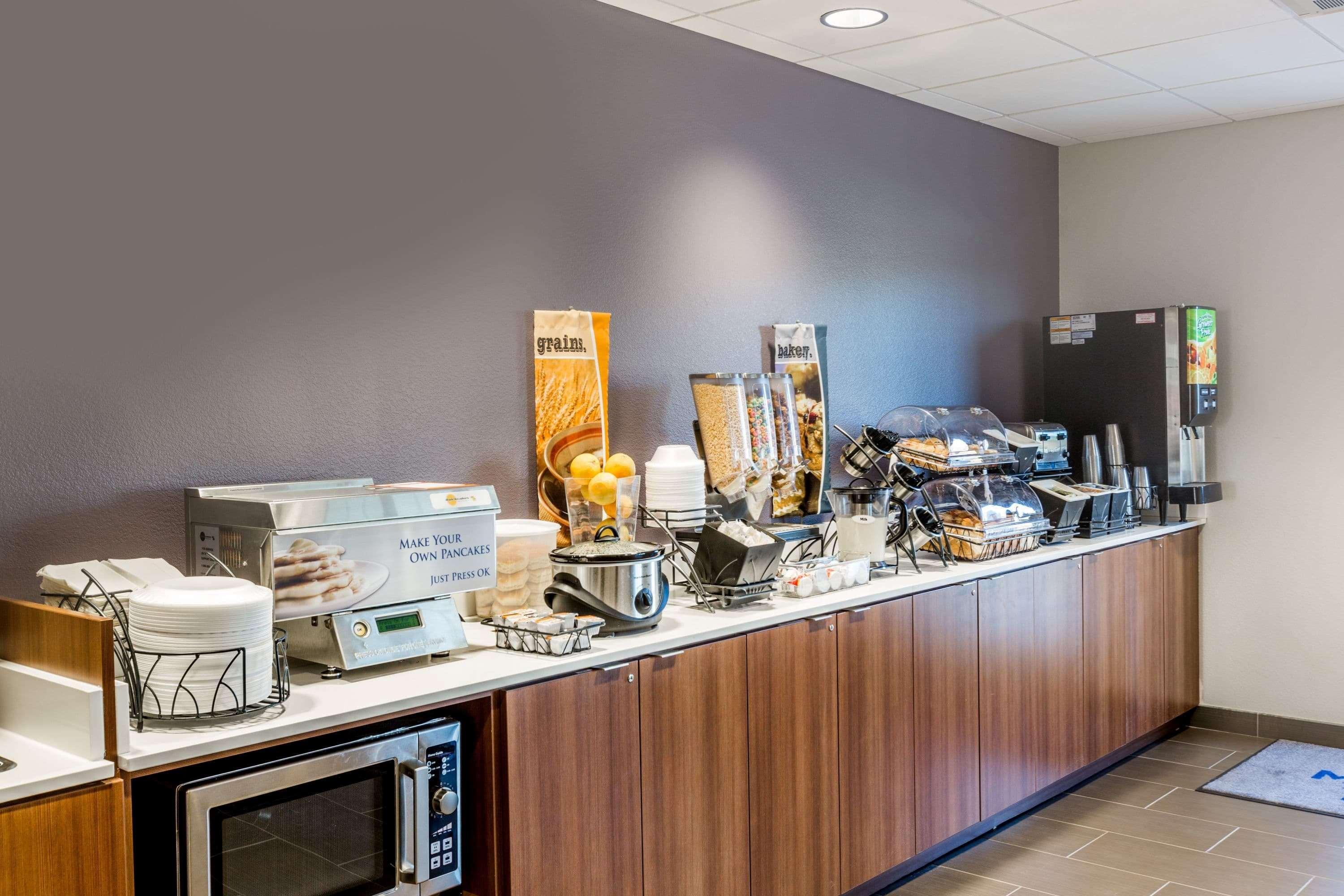 Microtel Inn & Suites By Wyndham Tioga Bagian luar foto